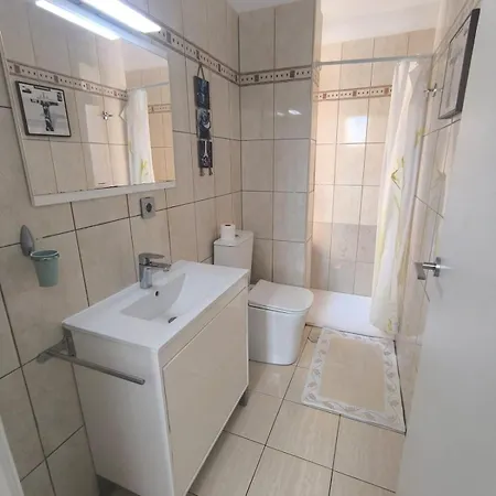Parque Santiago Americas Apartment *